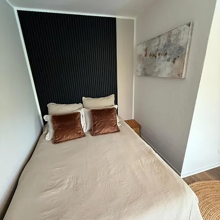 Helles Design-Apartment Mit Balkon Am Grugapark Mit Self-Check-In Appartamento Essen