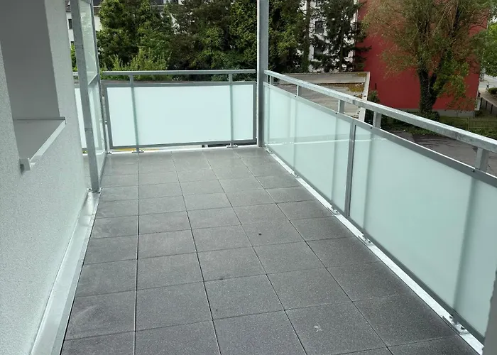 Apartman Messe Essen, Modernes Mit Kueche, Balkon & Self-check-in